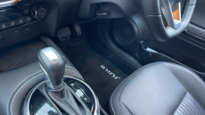 Nissan Juke 1.0 DiG-T Tekna 5dr DCT Petrol Hatchback